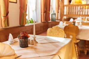 hotel restaurant erber