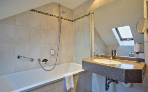 hotel restaurant erber