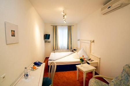 hotel restaurant steuermann