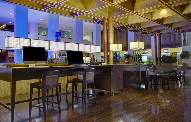 hilton new orleans riverside