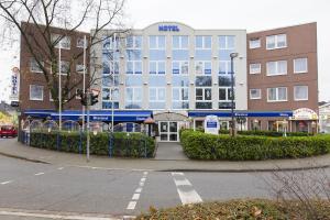 Hotel Am Berliner Platz,Langenfeld>>Cologne,3 star