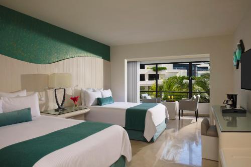 Now Emerald Cancun (Ex-Grand Oasis Sens),Puerto Morelos>>Cancun,5 star