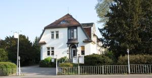 Höhen Hotel Viersen,Viersen>>Dusseldorf,3 star