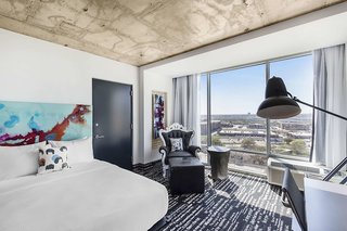 lorenzo hotel dallas tapestry collection by hilton