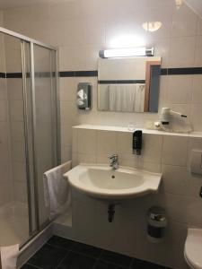 Hotel Gasthof Gruener Wald,Hessen>>Frankfurt,3 star