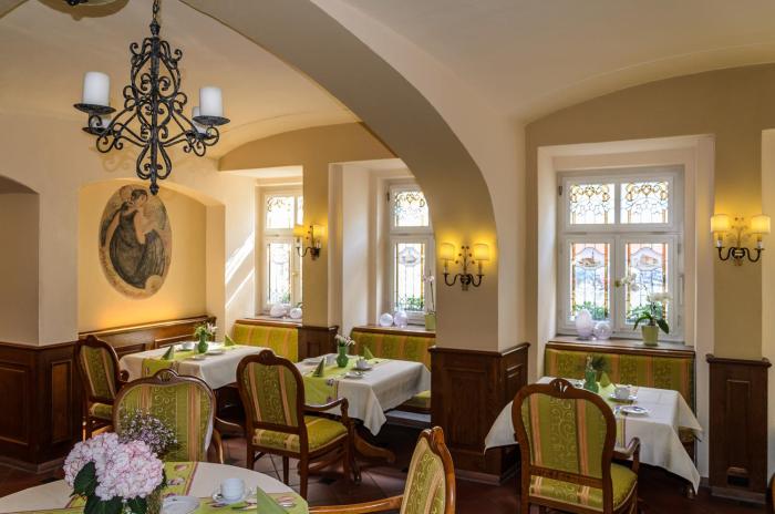 akzent hotel goldner hirsch