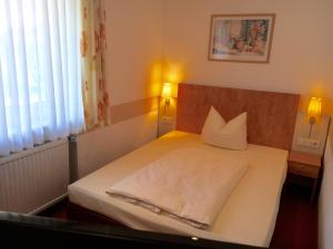 hotel and restaurant ebnet