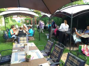 hotel and restaurant ebnet