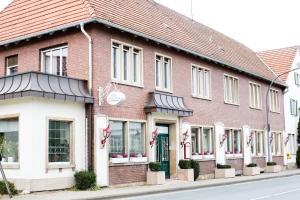 Haus Hilckmann,Hoerstel>>Dusseldorf,3 star