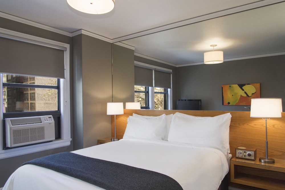 hotel max