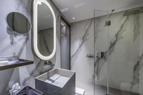the regency rome a tribute portfolio hotel