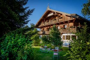 Landhaus Christl Am See,Gmund Am Tegernsee>>Bad Wiessee,4 star