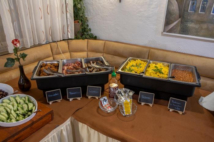 hotel restaurant meteora