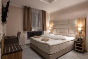 hotel restaurant meteora