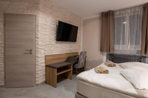 hotel restaurant meteora