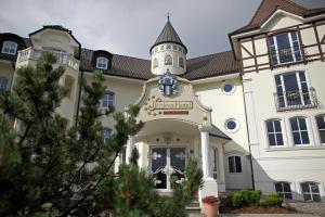 Schloss Hotel Holzrichter,Dortmund>>Altena,5 star