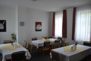 fair hotel frankfurt nassauer hof