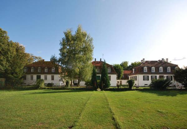 jagdschloss moenchbruch