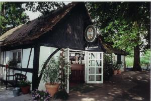 jagdschloss moenchbruch