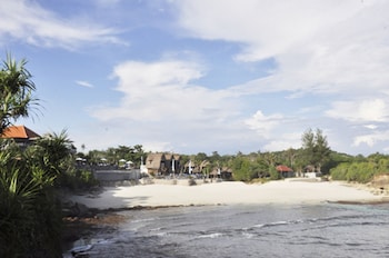 dream beach huts