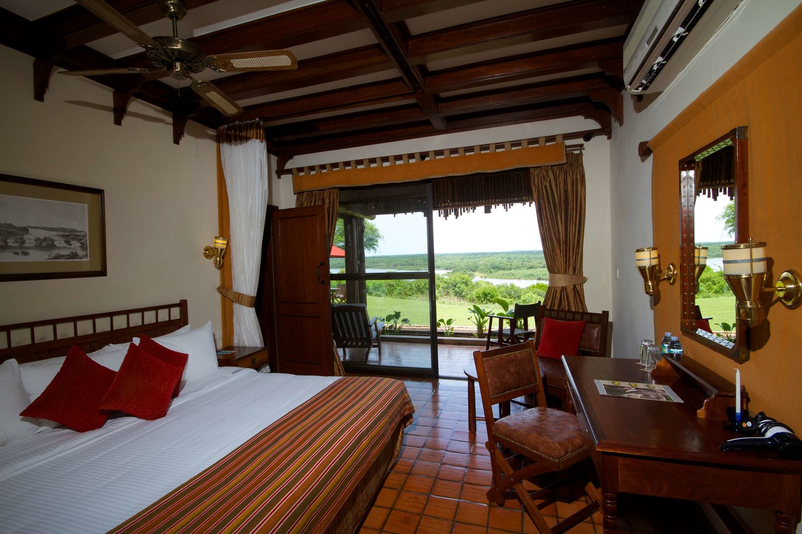 paraa safari lodge