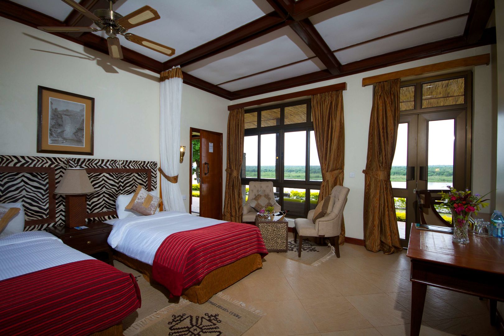 paraa safari lodge