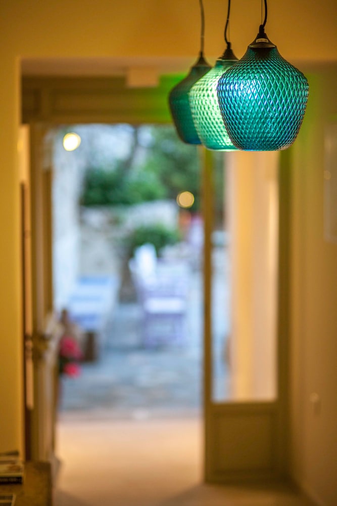 konstantina studios