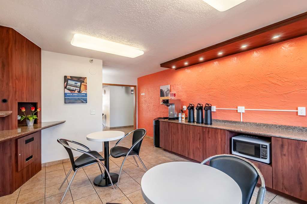 motel 6 naperville il