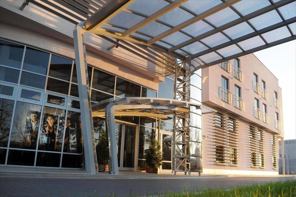 Hotel 3 Trio ***,Porosly>>Bialystok,3 star