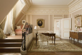 ritz paris