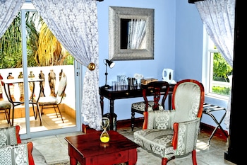 all seasons boutique hotel