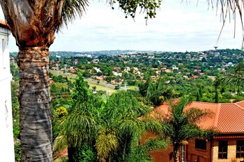 all seasons boutique hotel