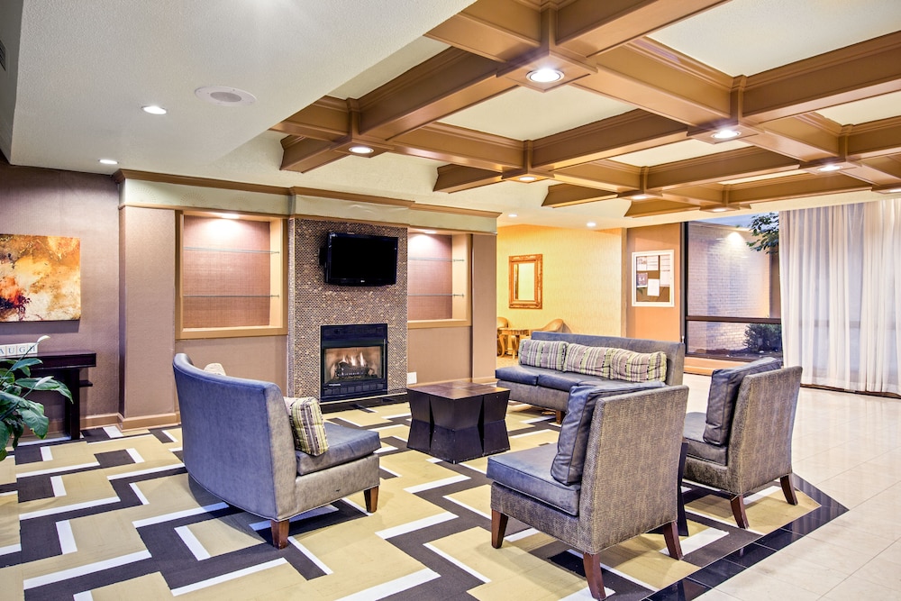 holiday inn roanoke tanglewood rt 419andi581 by ihg