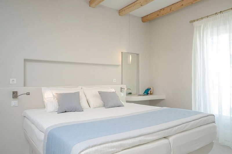 antony suites adults only