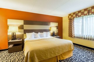 Quality Inn & Suites Mayo Clinic Area,Minnesota>>Rochester,3 star