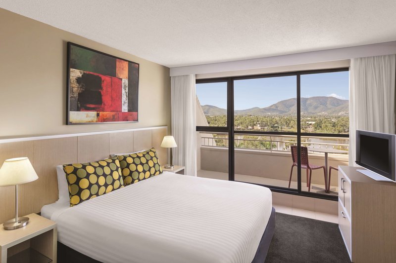 mercure rockhampton