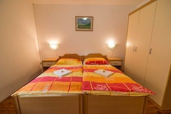 apartments mrakic