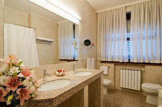 Bettoja Hotel Mediterraneo,Lazio>>Esquilino,4 star