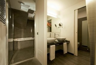 hotel trevi