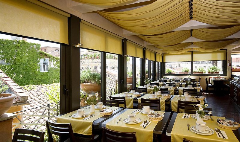 hotel trevi