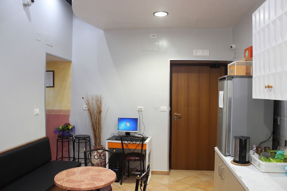 legends hostel