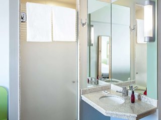 ibis budget rio de janeiro nova america