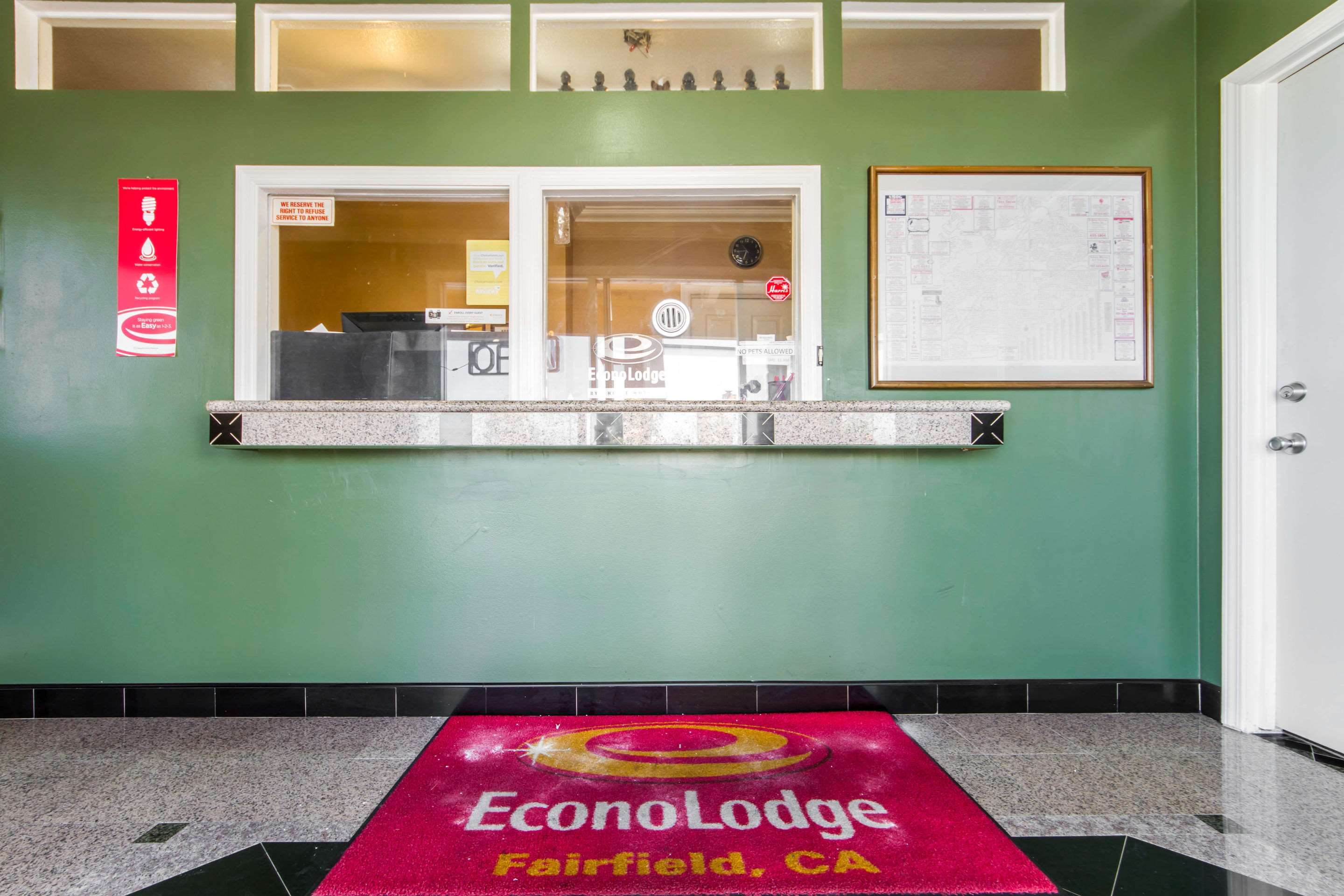 econo lodge