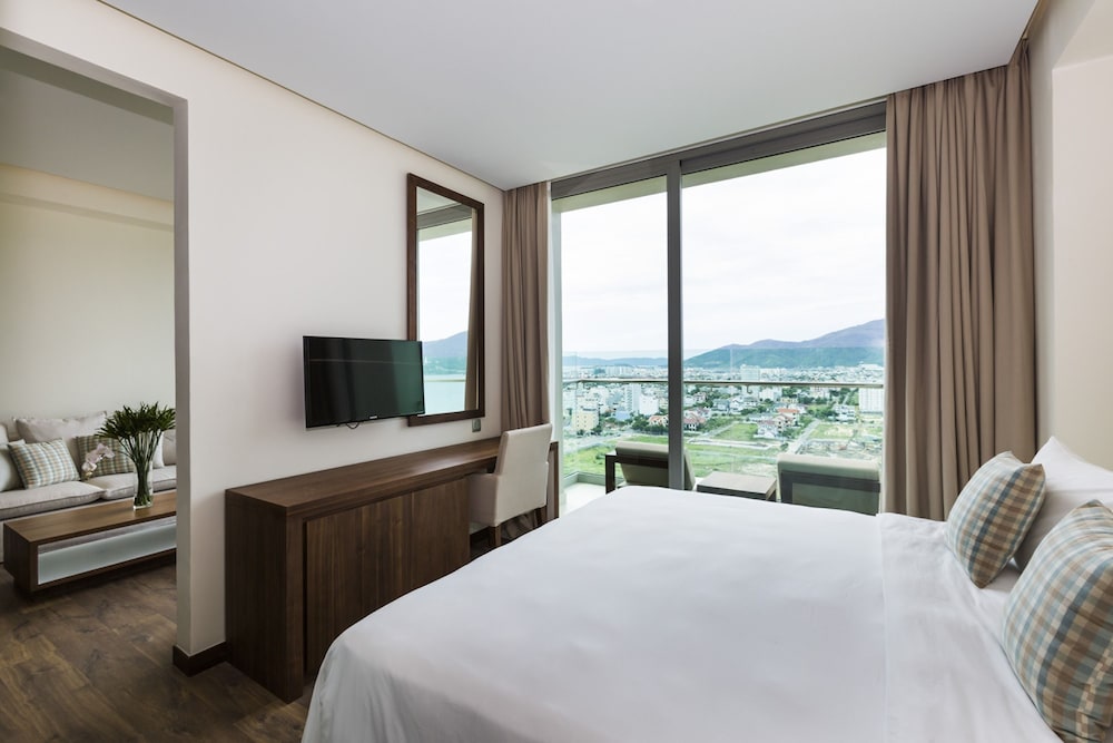 a la carte da nang beach