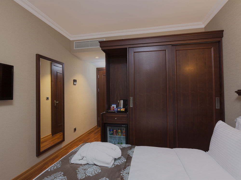 nova plaza taksim square ex manesol boutique e ex park royal