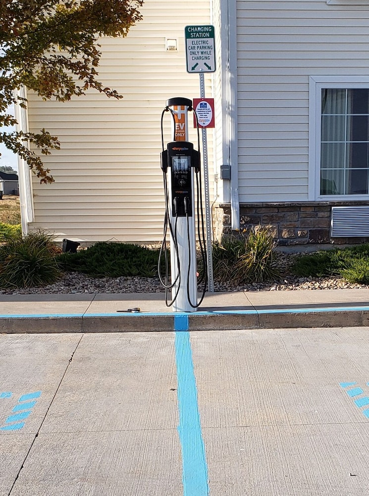 cobblestone inn and suites cambridge