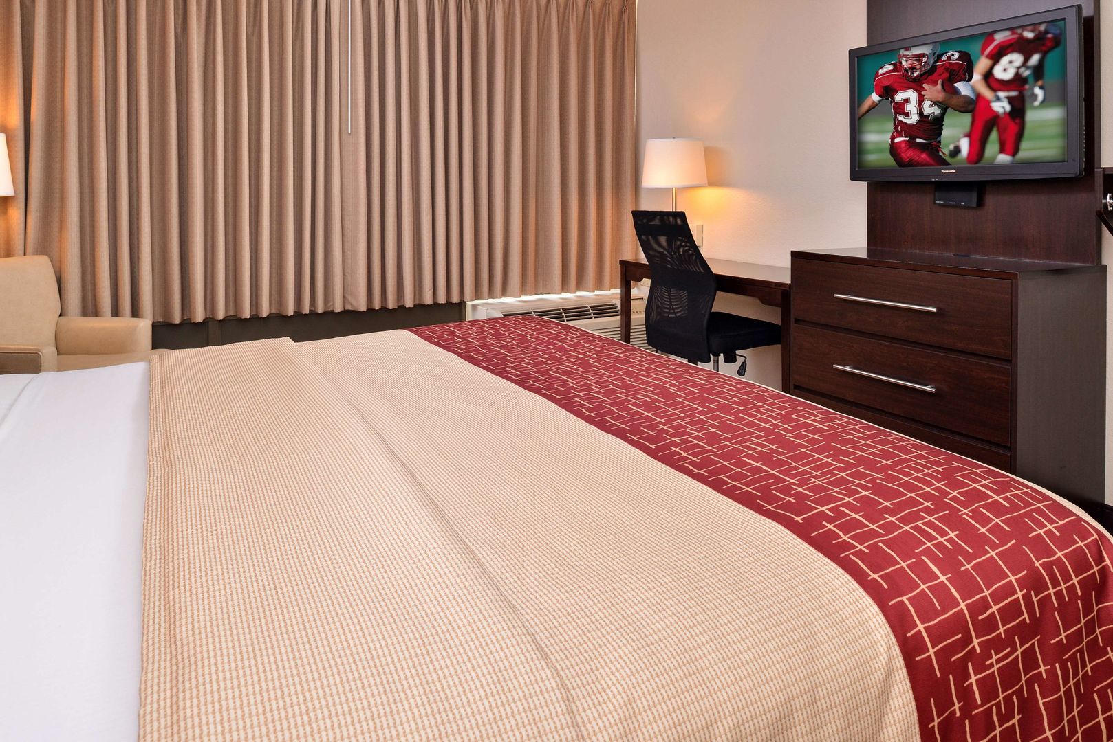 red roof inn plus austin south