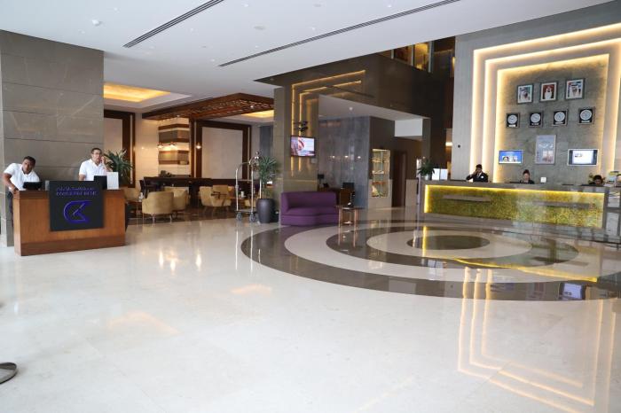 golden tulip media hotel
