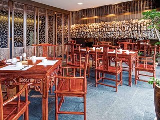 grand mercure ambassador changwon