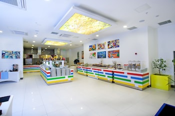 mayi hotel